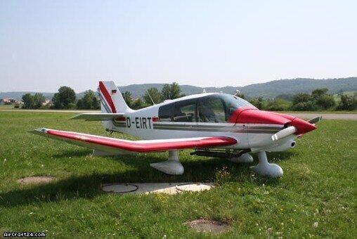 Robin DR-400