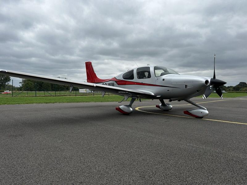 Cirrus SR22 G5