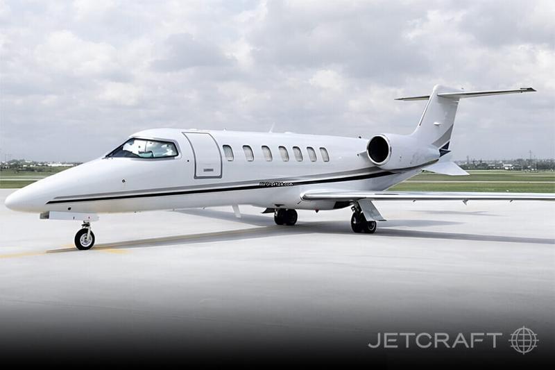 Bombardier Learjet 40