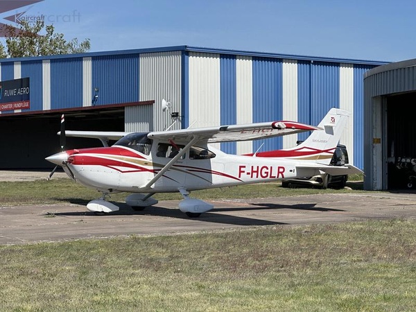 Cessna 182