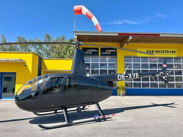 Robinson Helicopter R44