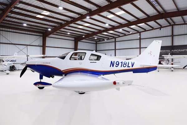 Cessna 400