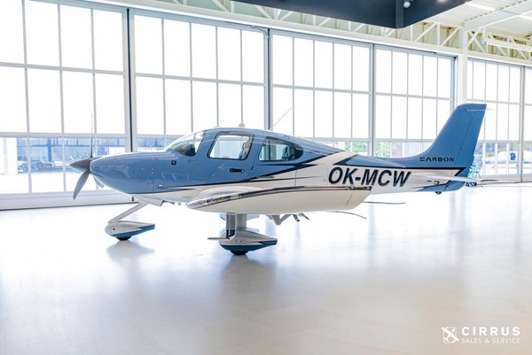 Cirrus SR20