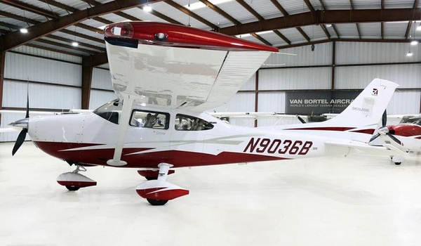 Cessna 182