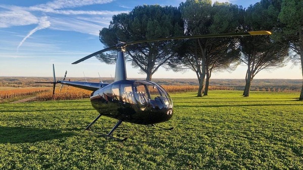 Robinson Helicopter R44