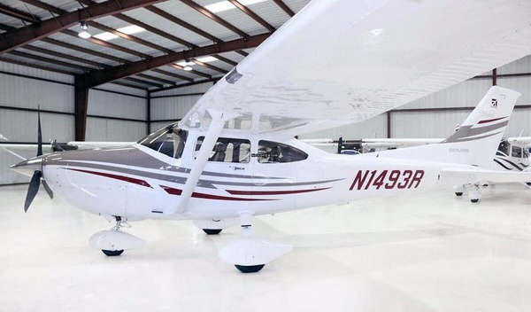 Cessna 182