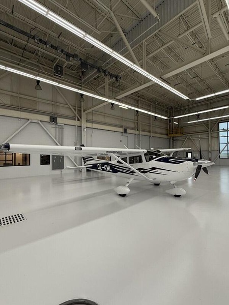 Cessna T182