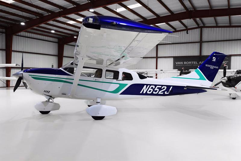Cessna T206
