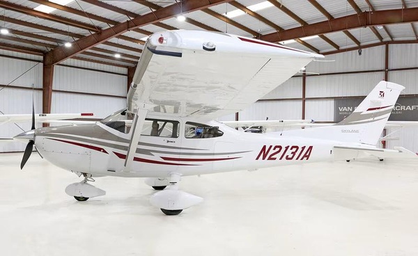 Cessna 182