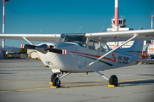 Cessna FR172K