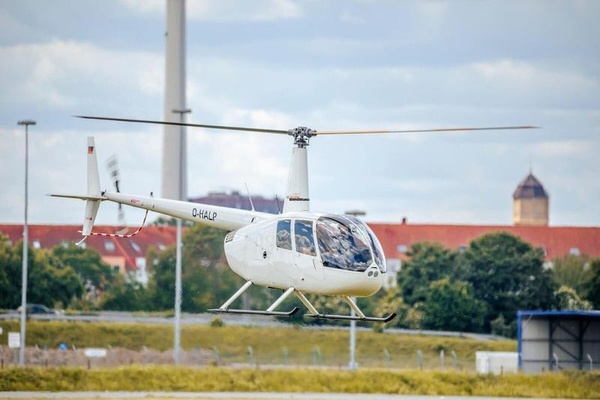 Robinson Helicopter R44