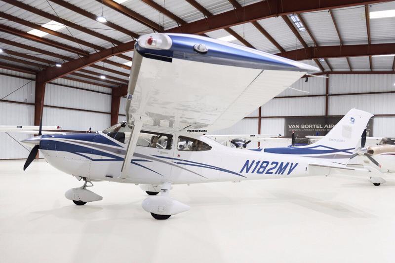 Cessna 182
