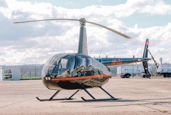 Robinson Helicopter R44