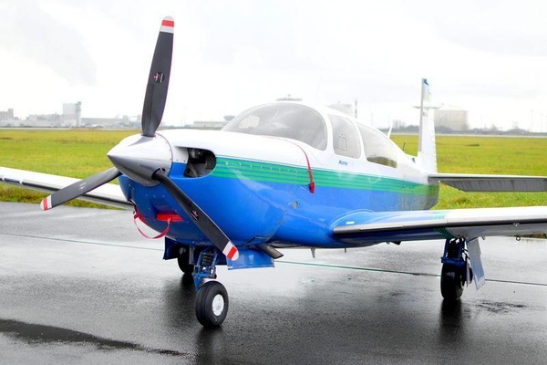 Mooney International M20