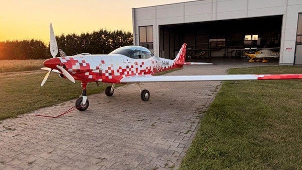 W.D. Flugzeug Leichtbau GmbH D4 VLA Complex
