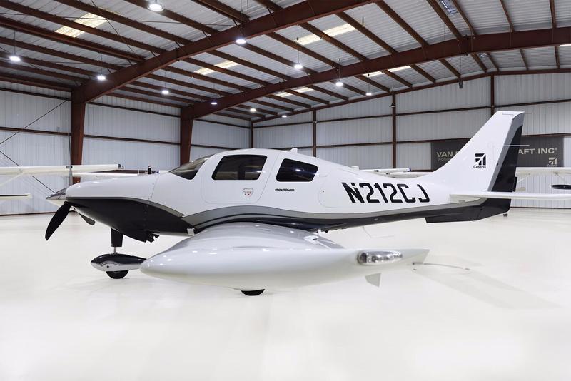Cessna 400