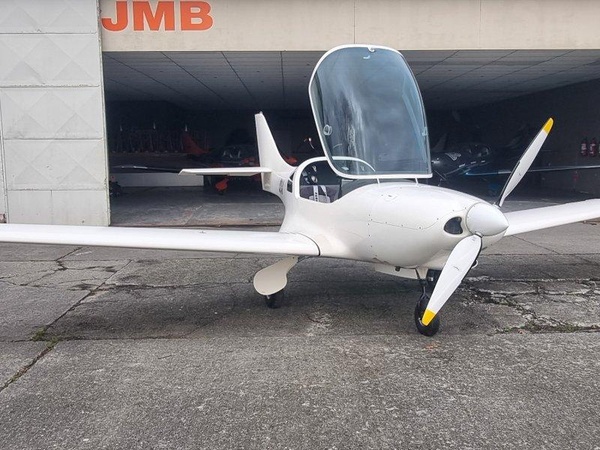 JMB Aircraft s.r.o VL3 AVEKO