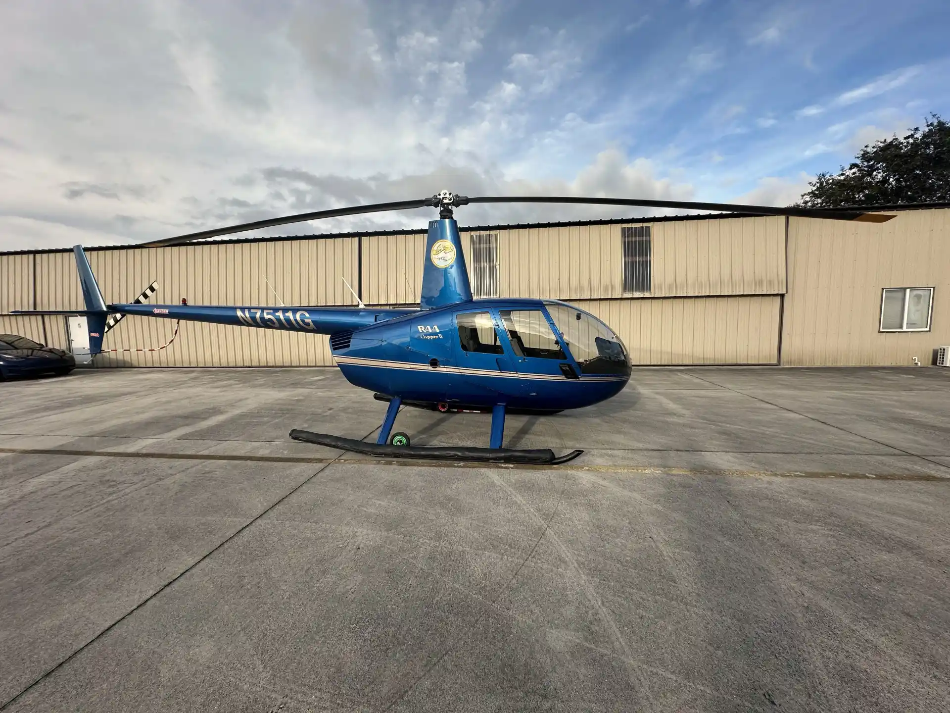 Robinson Helicopter R44
