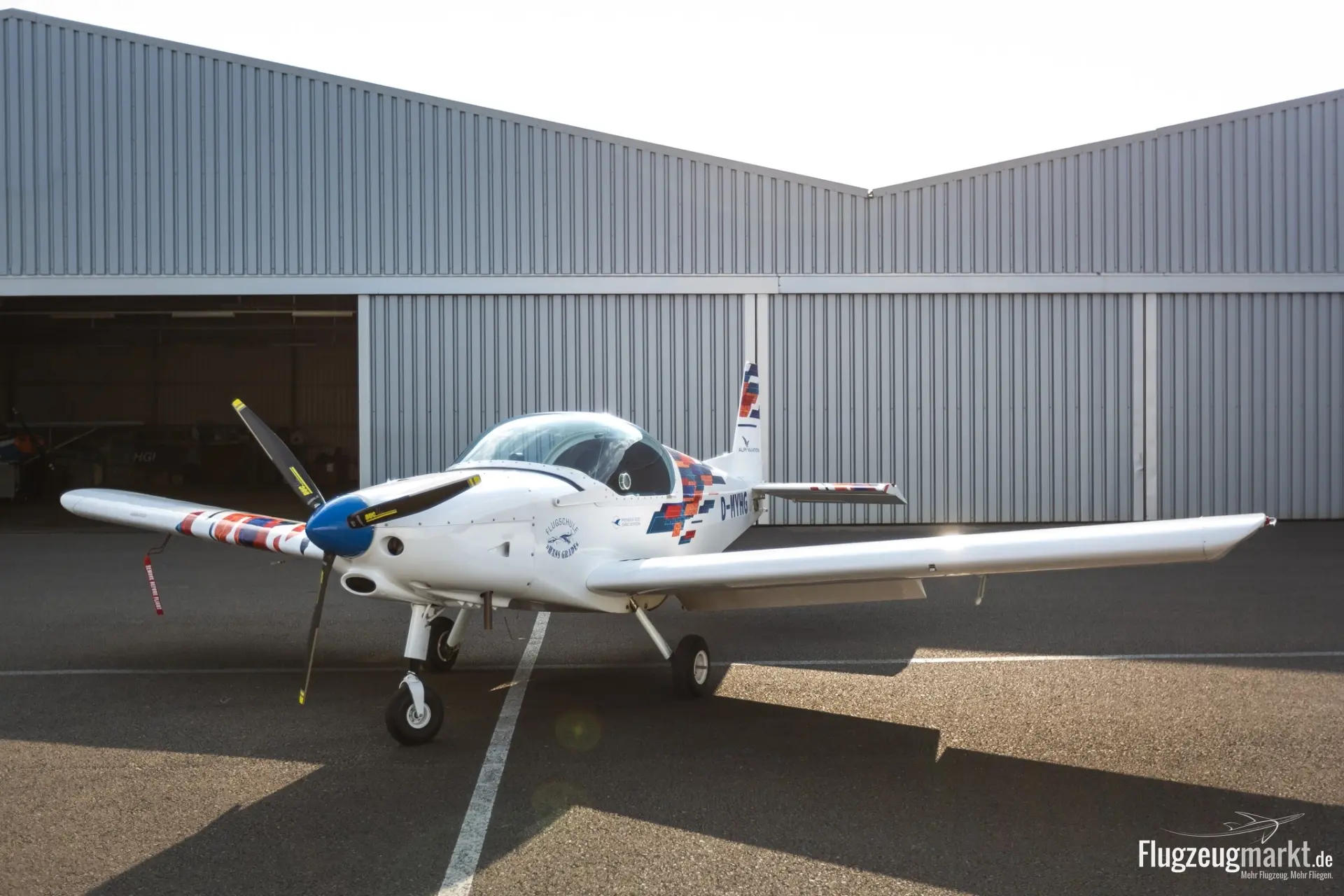 Alpi Pioneer 200
