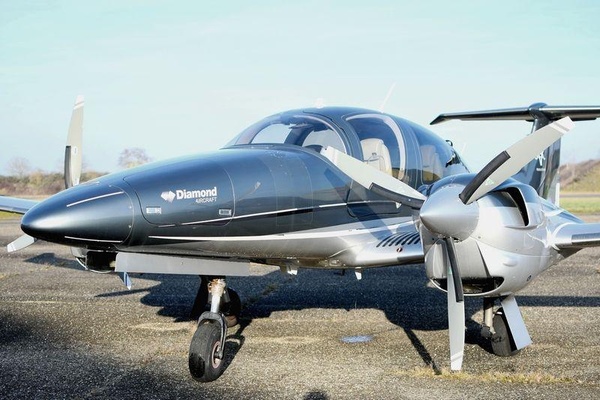 Diamond DA62