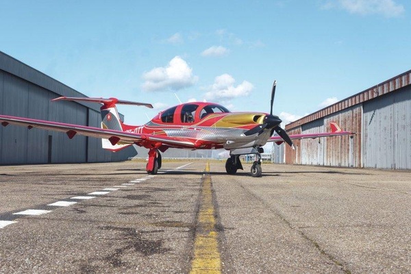 Diamond DA50