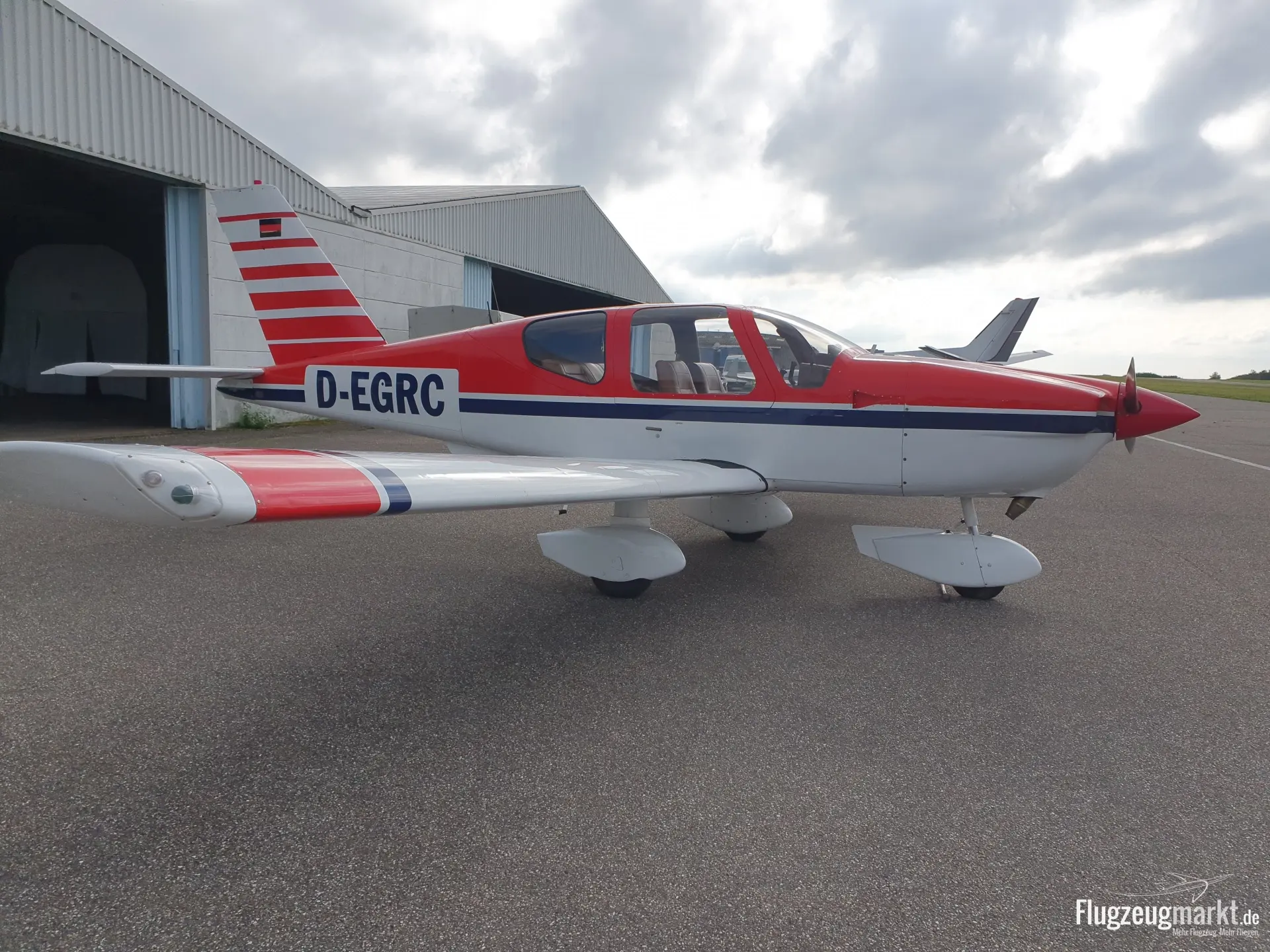 Socata TB 10