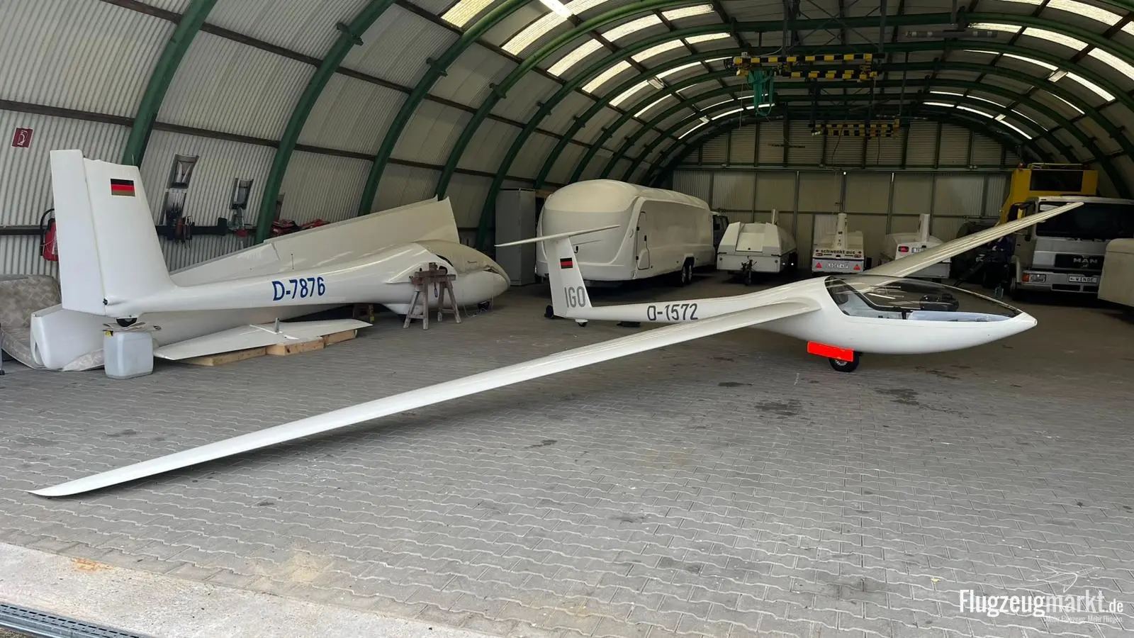DG DG-300