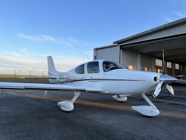 Cirrus SR22 G2 GTS