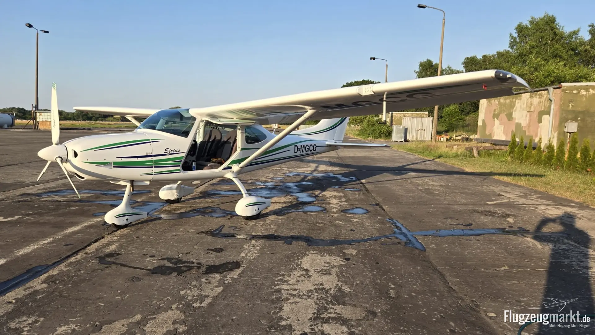 TL Ultralight TL-3000 Sirius