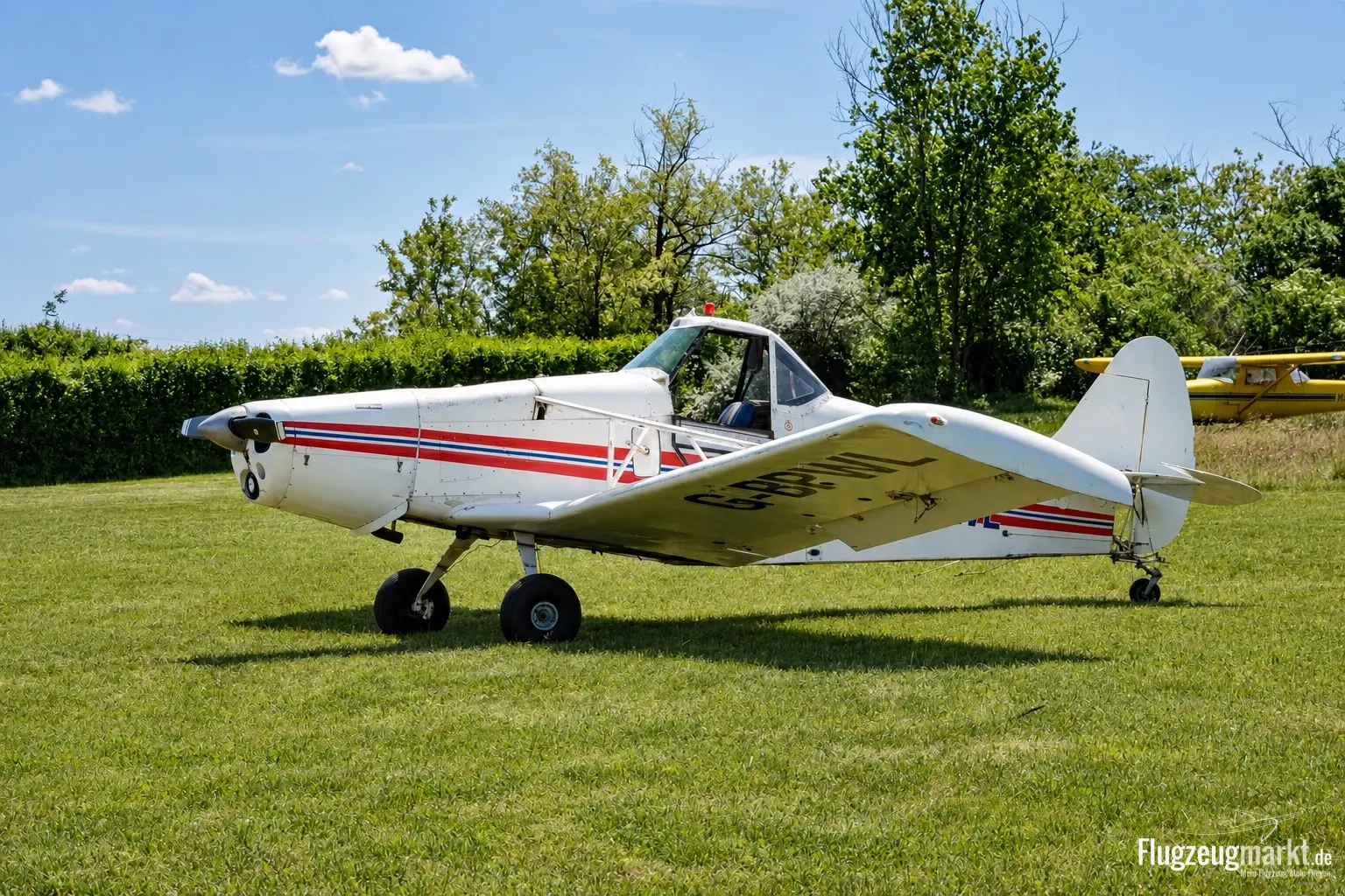 Piper PA-25 Pawnee PA-25-235