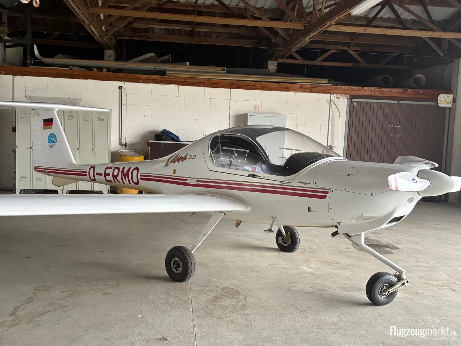 Diamond DA20