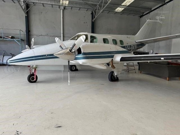 Beechcraft B60 Duke