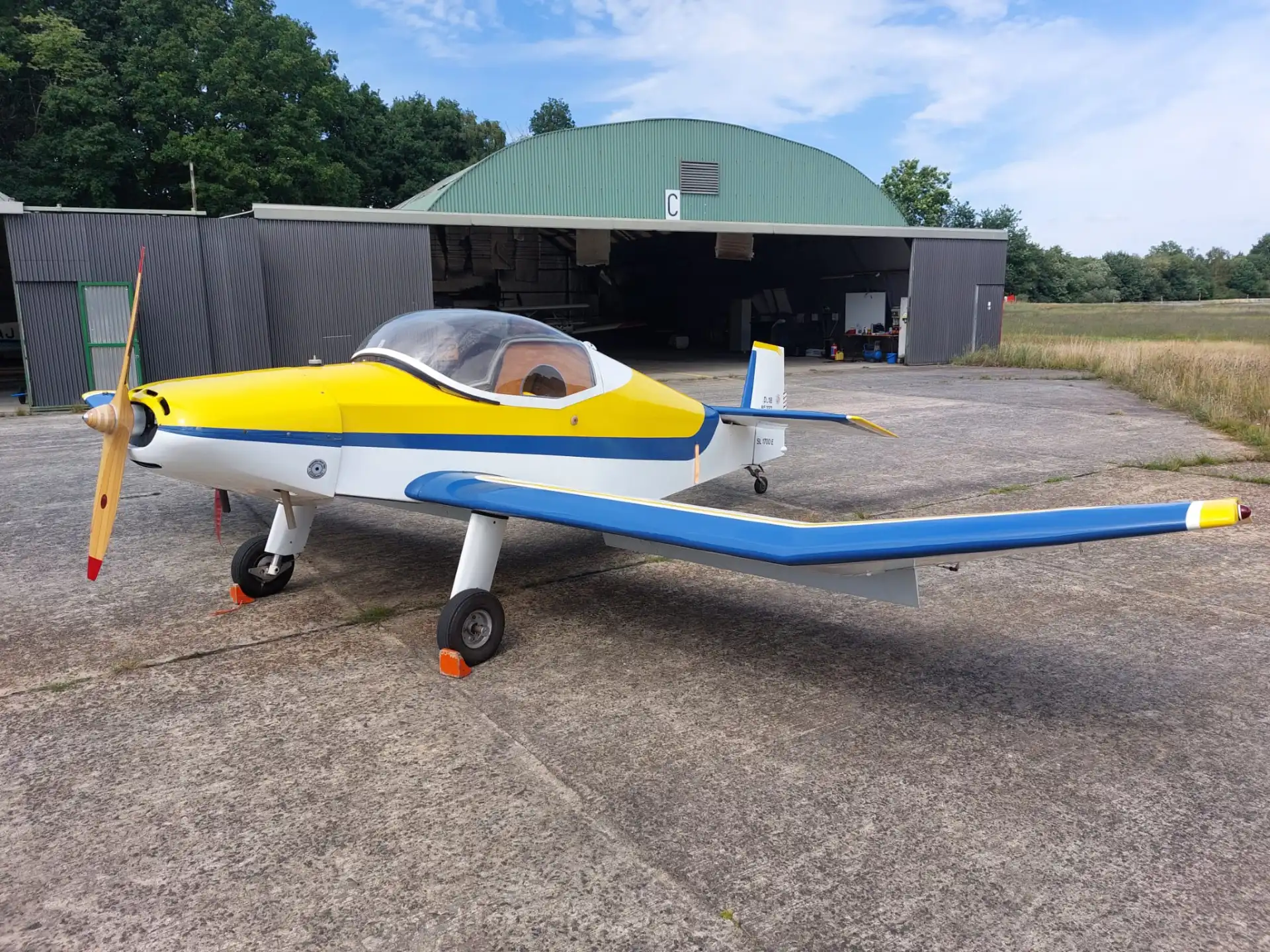 Jodel D18