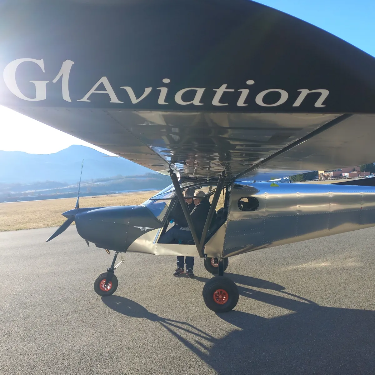 G1 Aviation - Serge Present G1