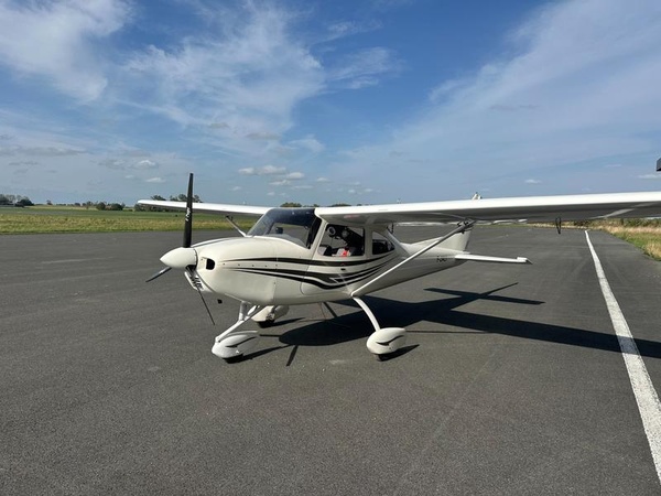 Air Lony - Petr Lonský Skylane