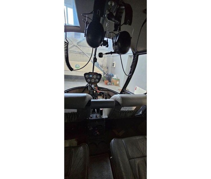 Robinson Helicopter R44