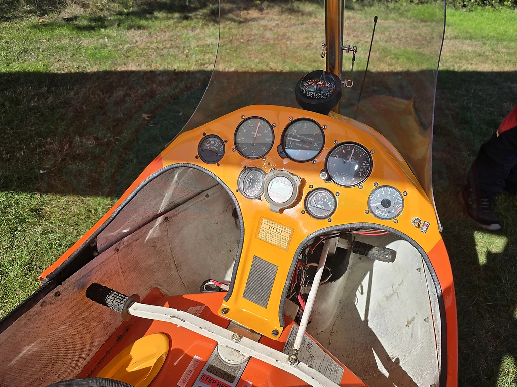 P&M Aviation Ltd - Dr. Bill Brooks 582 Silver Quasar