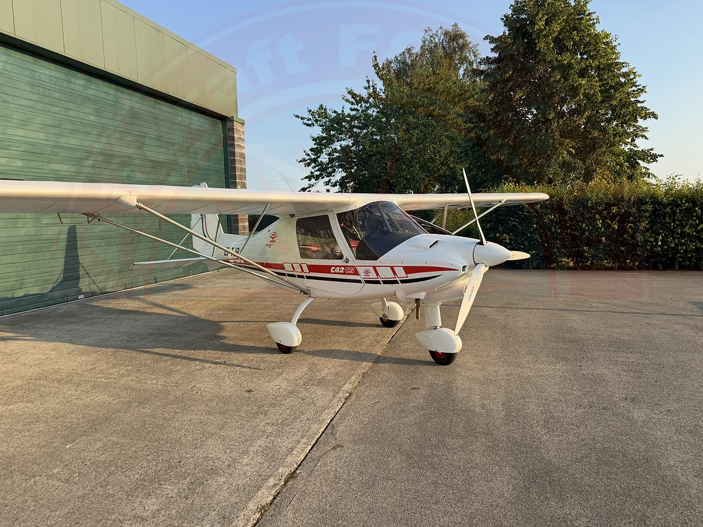 Comco Ikarus C42