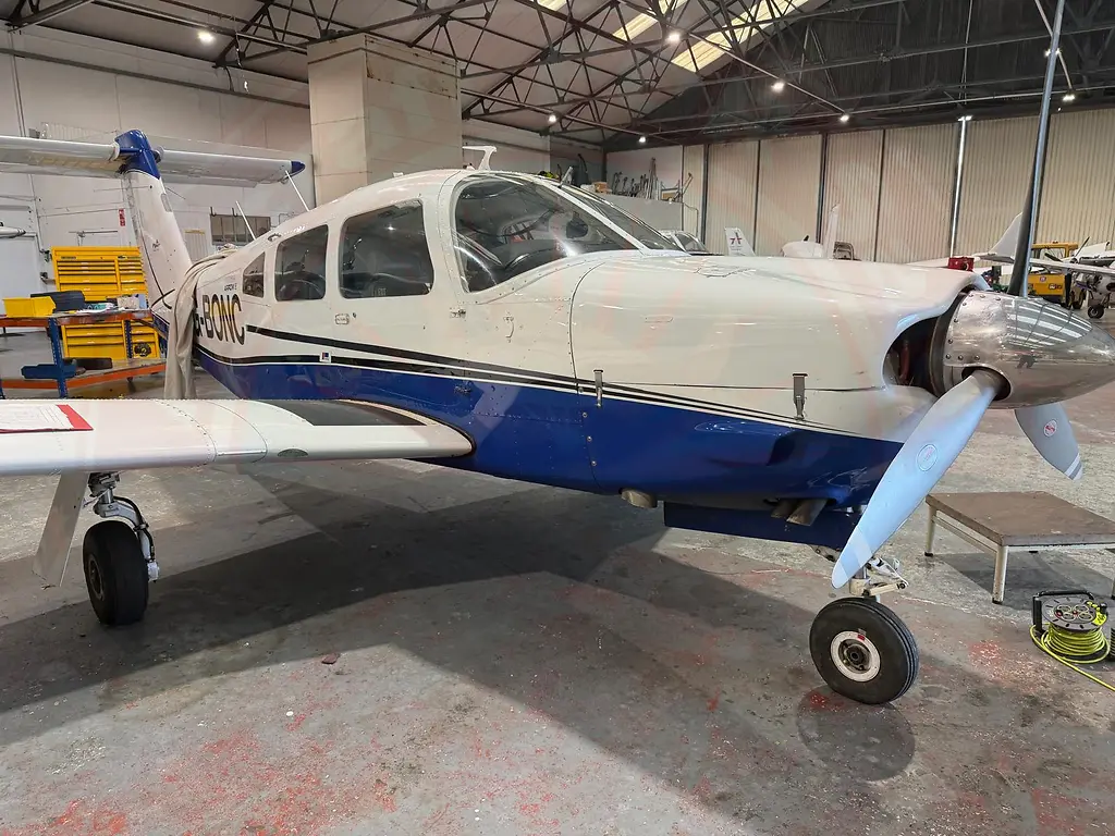 Piper PA-28 Arrow IV