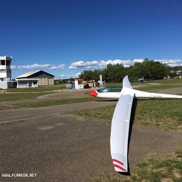Schempp-Hirth Nimbus-4