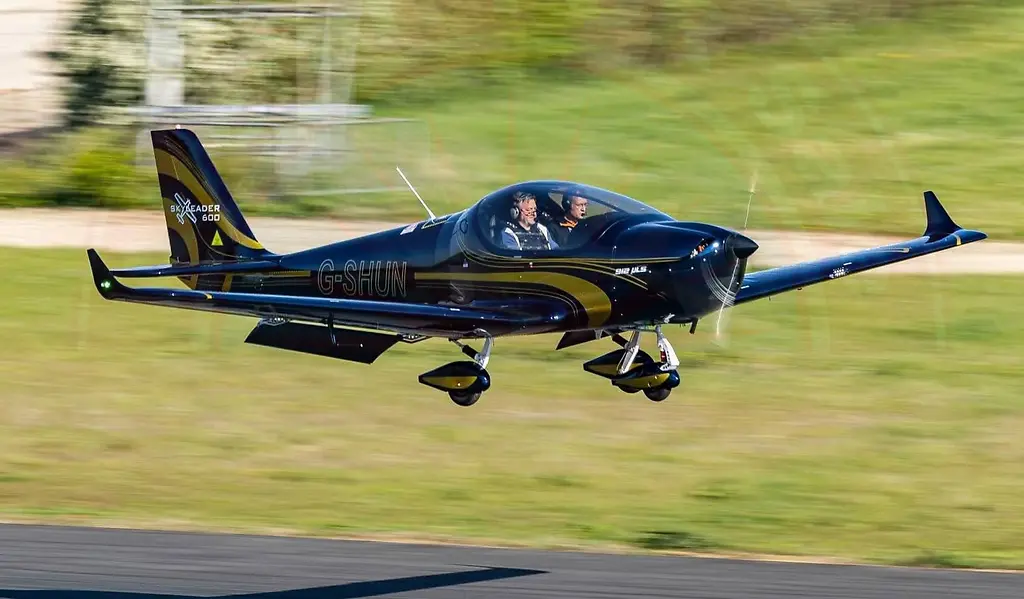 Skyleader 600 FG/RG LSM
