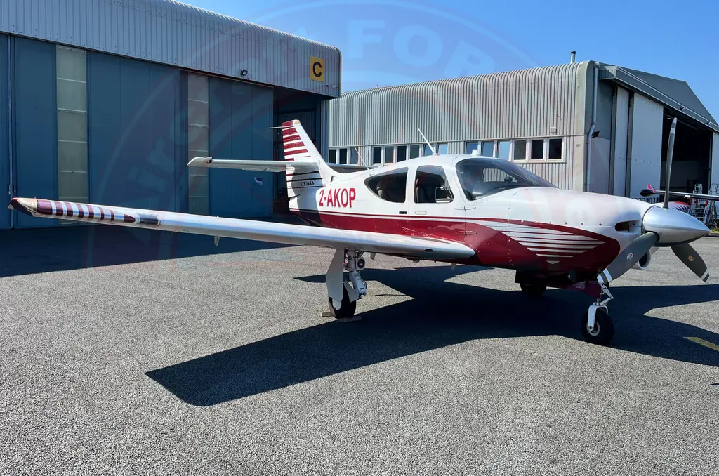 Rockwell International Super Commander 114B Super