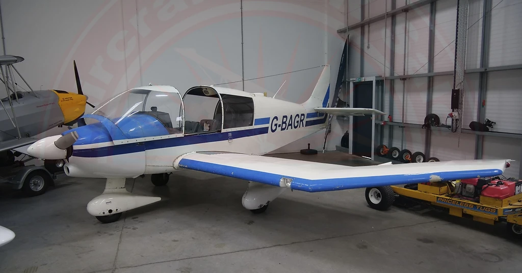Robin DR-400