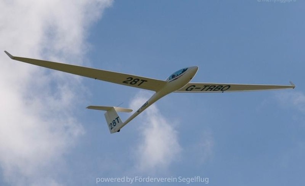 Alexander Schleicher ASW 28 18m, Standard
