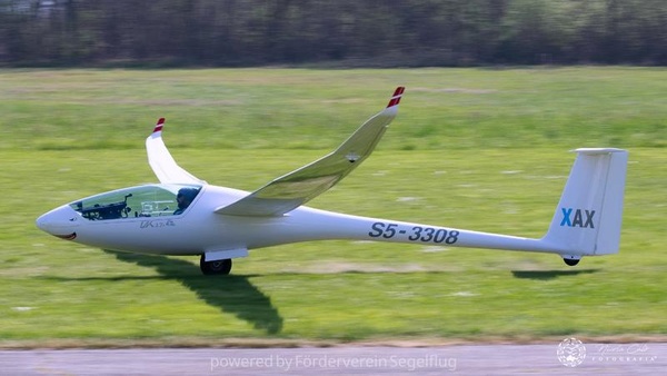 UAB Sportine aviacija LAK-17 15m, 18m