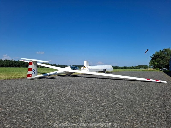 Glasflügel Kestrel 401