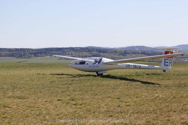 DG DG-300 15m Club