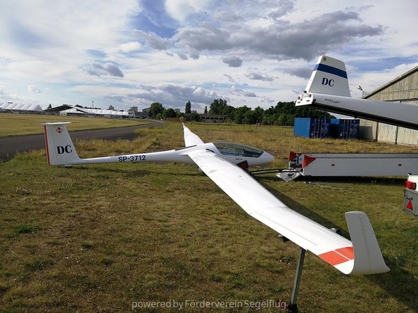 UAB Sportine aviacija LAK-19 Standard