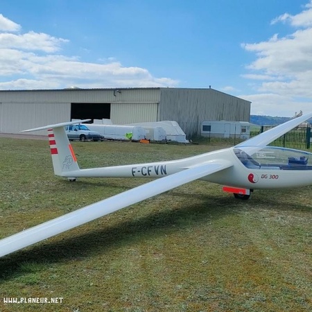 Columbia 300