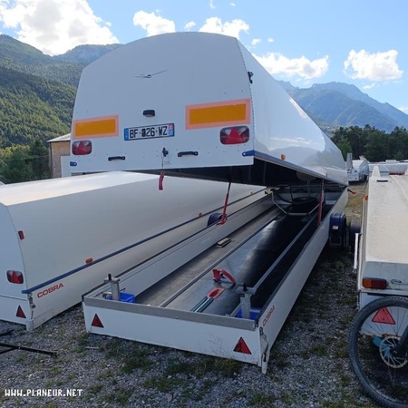 Remorque et baches pour Taurus